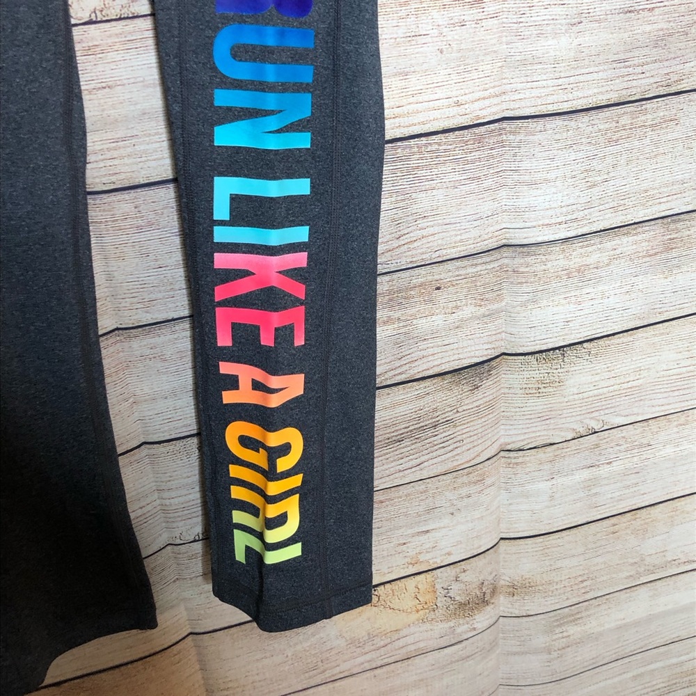 Ideology‎ Capri Leggings - Picture 2 of 5